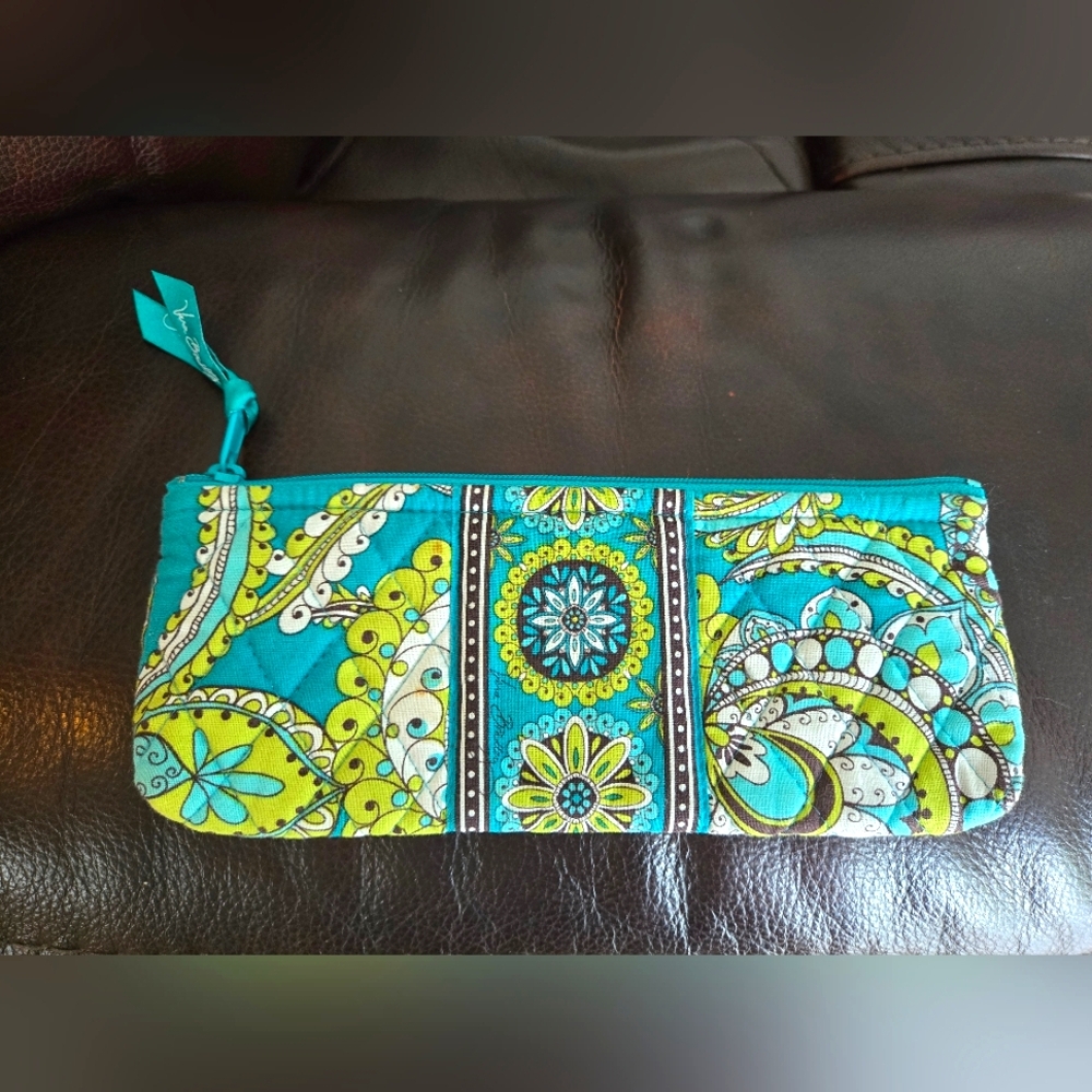 Retired Vera Bradley Small Accessory Bag